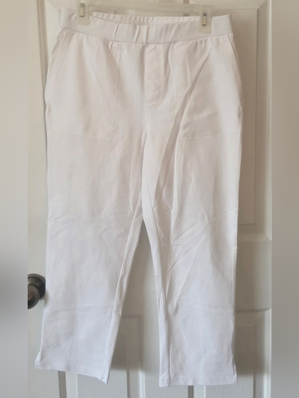Susan Graver White Cropped Ankle Pants